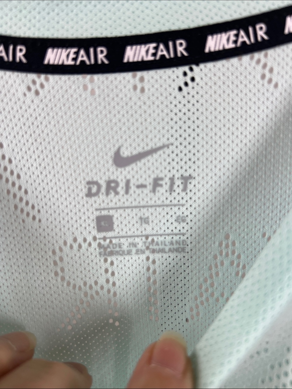 Nike Women’s Mint Green Nike Air Sleeveless Tank Top - Picture 6 of 6